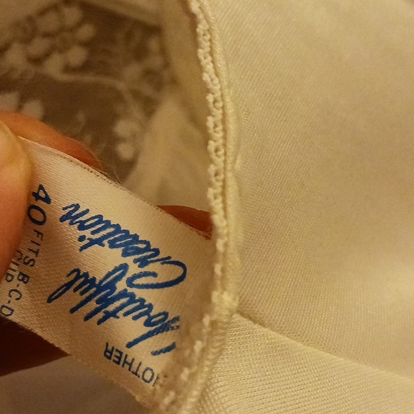 YOUTHFUL CREATION VINTAGE NIGHTGOWN, SIZE 40, FITS B, C OR D CUP - Picture 3 of 4